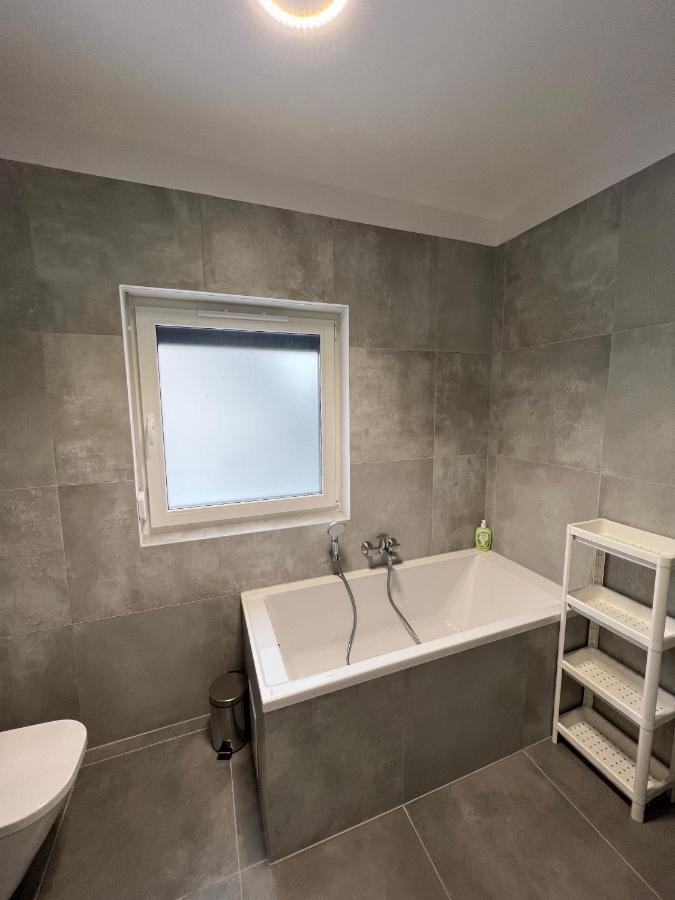 Апартаменты Abra Apartament Познань Экстерьер фото